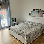 The Sailing Ship - Attico Con Grande Terrazzo 아파트 *